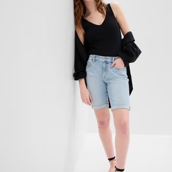 GAP Pants - Gap Bermuda Shorts